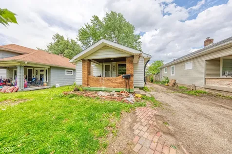 841 S Pershing Avenue Indianapolis IN 46221