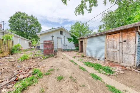 841 S Pershing Avenue Indianapolis IN 46221