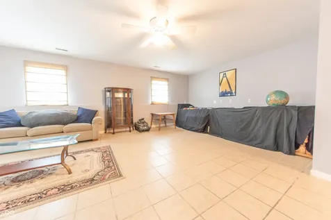 4613 Clairmont Drive Columbus IN 47203