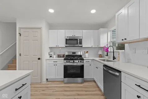 3578 Christopher Lane Indianapolis IN 46224