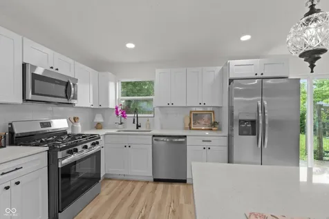 3578 Christopher Lane Indianapolis IN 46224