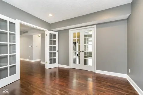 13738 Roswell Drive Carmel IN 46032