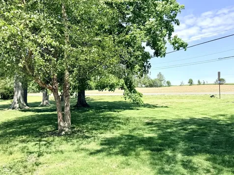 2005 W State Road 32 Crawfordsville IN 47933