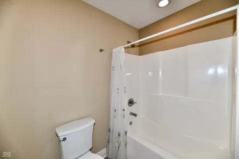 13558 Water Crest Drive Fishers IN 46038