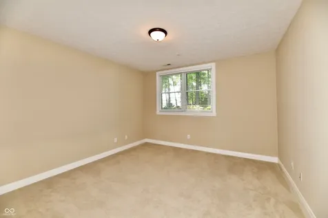 13558 Water Crest Drive Fishers IN 46038