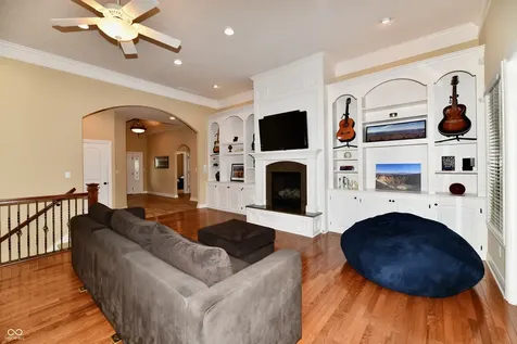 13558 Water Crest Drive Fishers IN 46038
