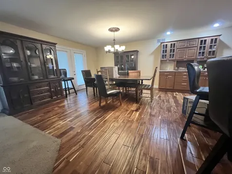 10023 Cedar Point Drive Carmel IN 46032
