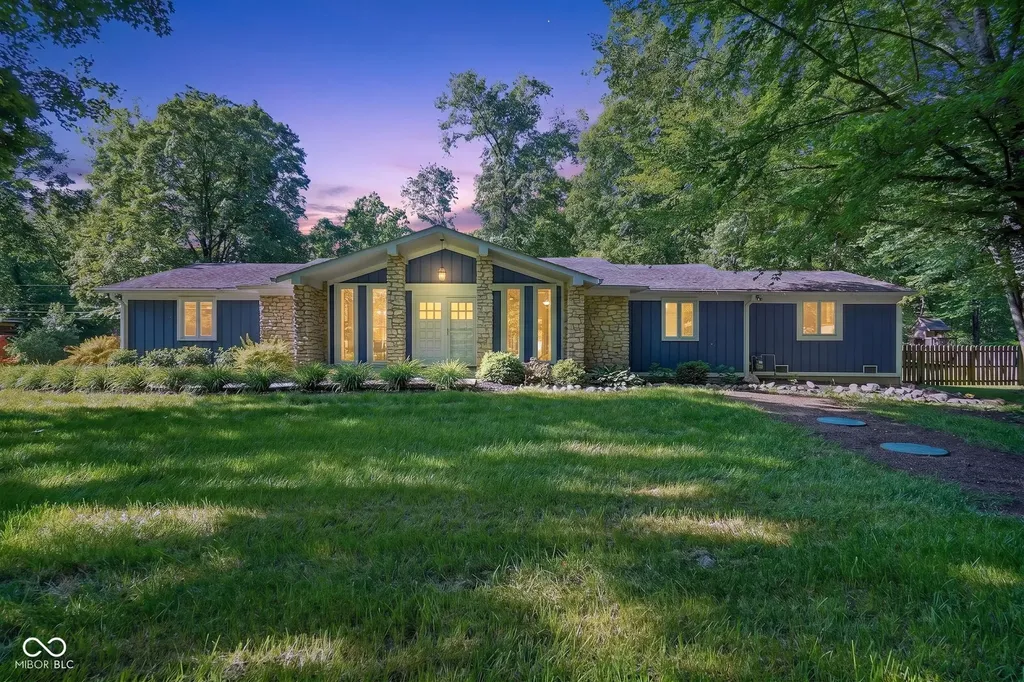 4561 S Brooklawn Drive New Palestine IN 46163