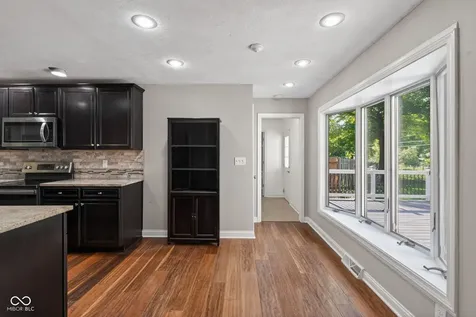 4561 S Brooklawn Drive New Palestine IN 46163
