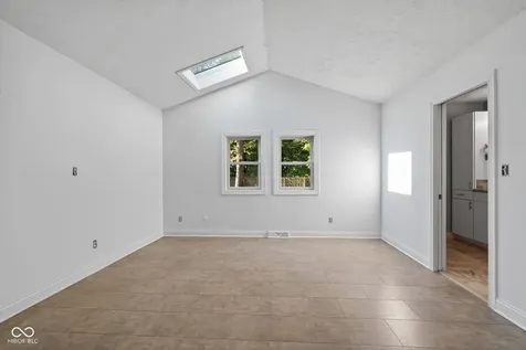 4561 S Brooklawn Drive New Palestine IN 46163