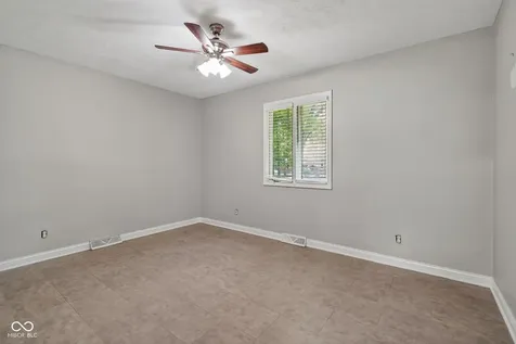 4561 S Brooklawn Drive New Palestine IN 46163