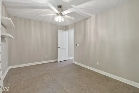 4561 S Brooklawn Drive New Palestine IN 46163