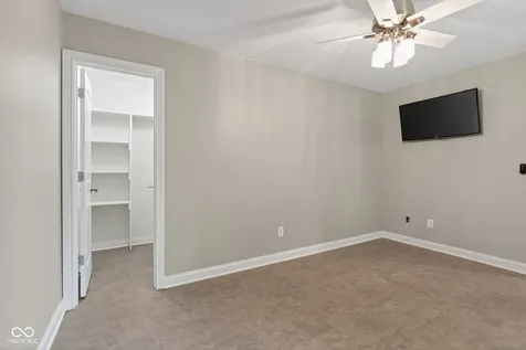4561 S Brooklawn Drive New Palestine IN 46163