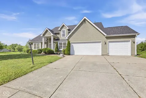 10605 Young Lake Drive Indianapolis IN 46239