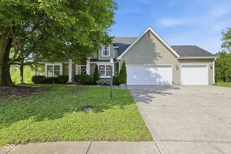10605 Young Lake Drive Indianapolis IN 46239