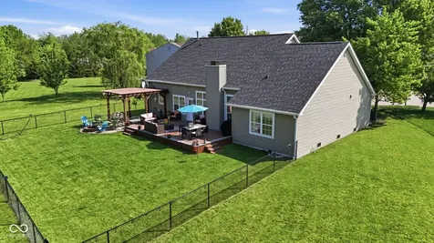10605 Young Lake Drive Indianapolis IN 46239