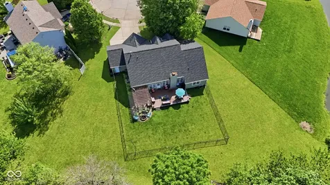 10605 Young Lake Drive Indianapolis IN 46239