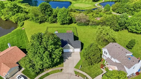 10605 Young Lake Drive Indianapolis IN 46239