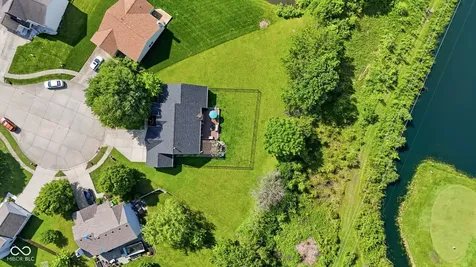 10605 Young Lake Drive Indianapolis IN 46239