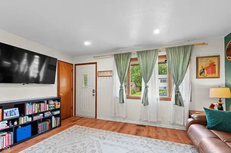 4522 Yuma Drive Indianapolis IN 46241