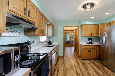 12318 Buckley Boulevard Cumberland IN 46229