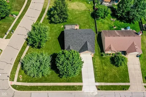 12318 Buckley Boulevard Cumberland IN 46229