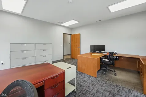 3930 W 700 N Columbus IN 47201
