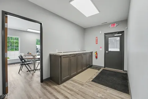3930 W 700 N Columbus IN 47201