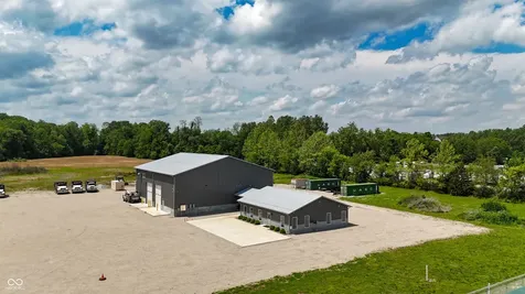 3930 W 700 N Columbus IN 47201