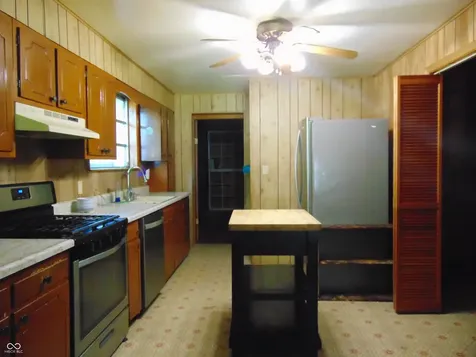 225 S Market Street Thorntown IN 46071