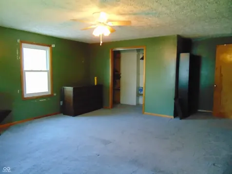 225 S Market Street Thorntown IN 46071