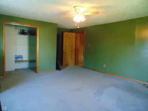 225 S Market Street Thorntown IN 46071