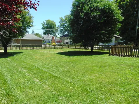 225 S Market Street Thorntown IN 46071