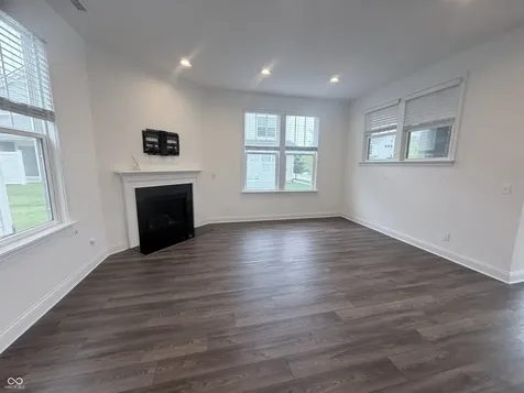 6931 Pickett Place Carmel IN 46033