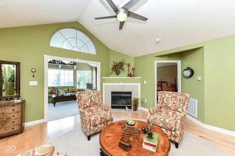 13836 Rue Fontaine Lane Mccordsville IN 46055