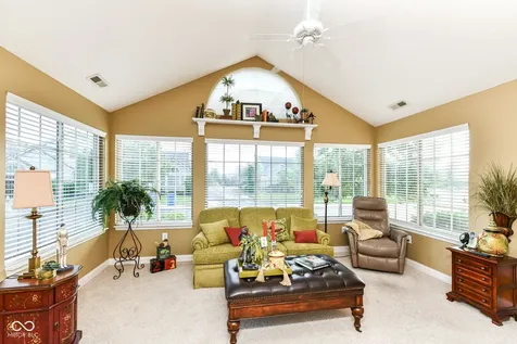 13836 Rue Fontaine Lane Mccordsville IN 46055