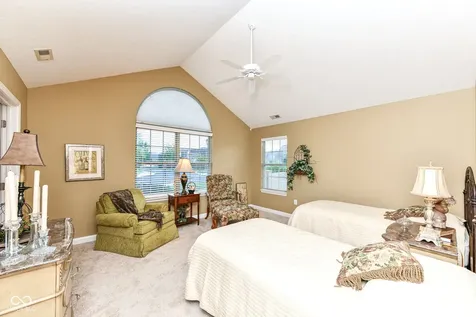 13836 Rue Fontaine Lane Mccordsville IN 46055