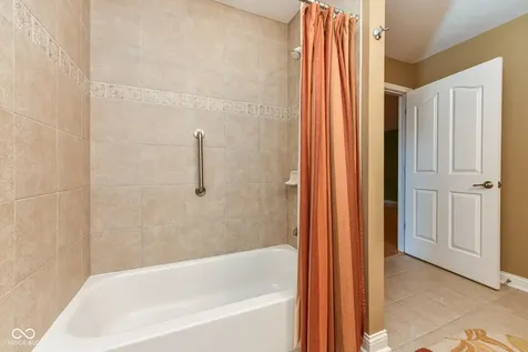 13836 Rue Fontaine Lane Mccordsville IN 46055