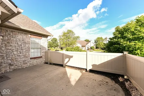 13836 Rue Fontaine Lane Mccordsville IN 46055
