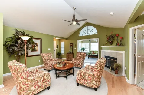 13836 Rue Fontaine Lane Mccordsville IN 46055