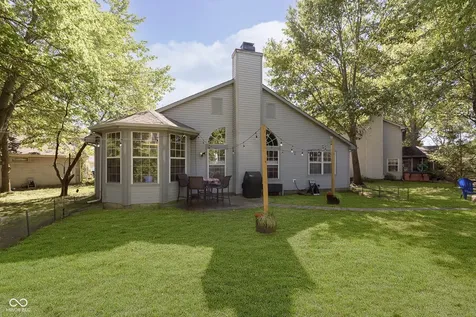 6493 Hunters Green Circle Indianapolis IN 46278