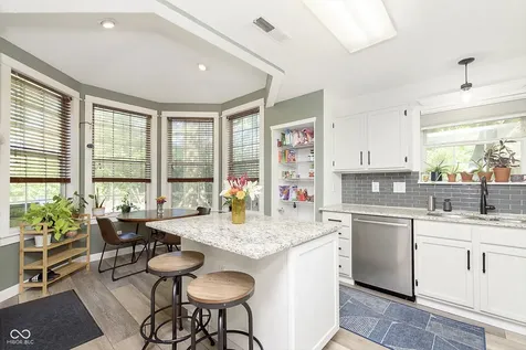 6493 Hunters Green Circle Indianapolis IN 46278