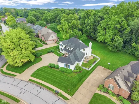 6283 Whitetail Run Greenwood IN 46143