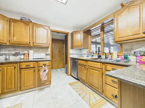 4620 Southview Drive Anderson IN 46013