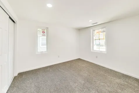 3242 Collier Street Indianapolis IN 46221