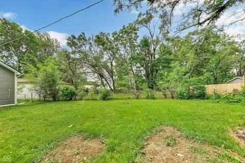 3242 Collier Street Indianapolis IN 46221