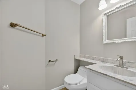 1135 Clairborne Court Carmel IN 46280