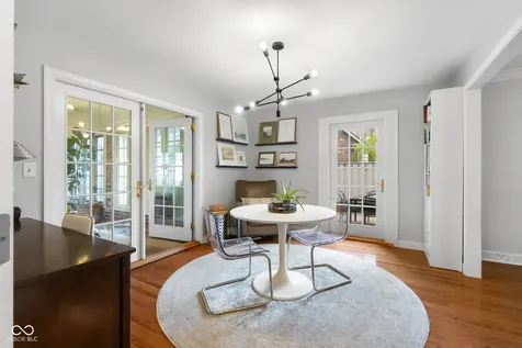 3648 Deerfield Place Columbus IN 47203