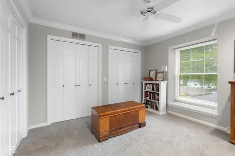 3648 Deerfield Place Columbus IN 47203
