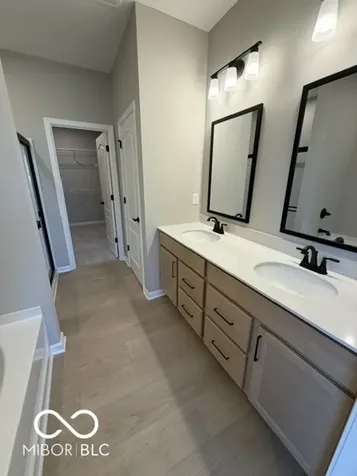 7176 Maidstone Cove Mccordsville IN 46055